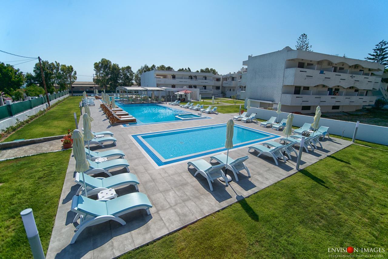 Frosini Hotel Lambi  Ngoại thất bức ảnh