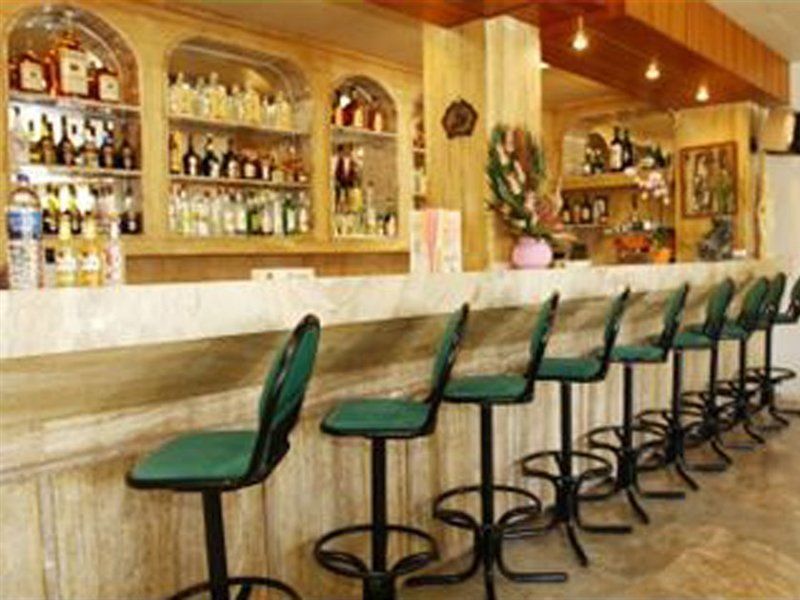 Frosini Hotel Lambi  Ngoại thất bức ảnh